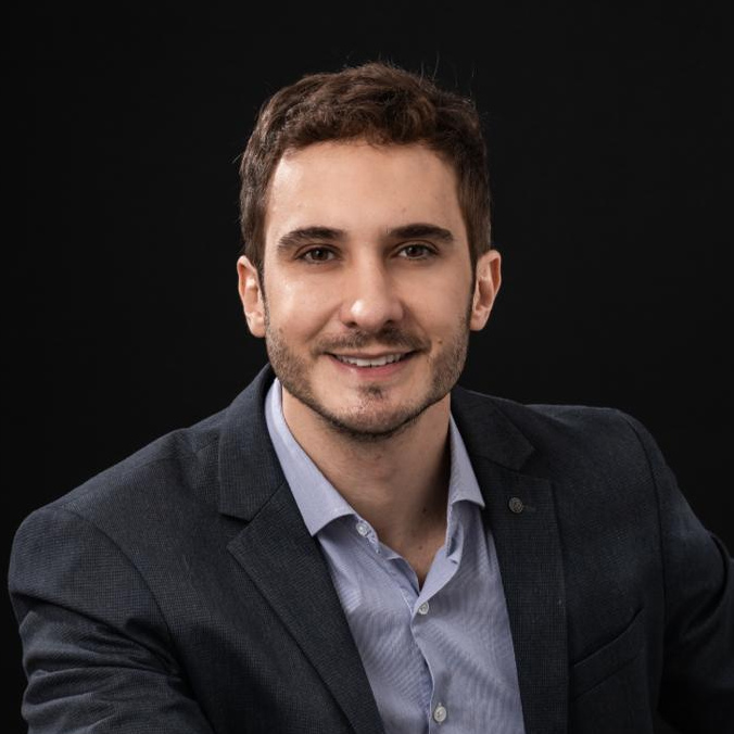 Dr. Gladstone Faria